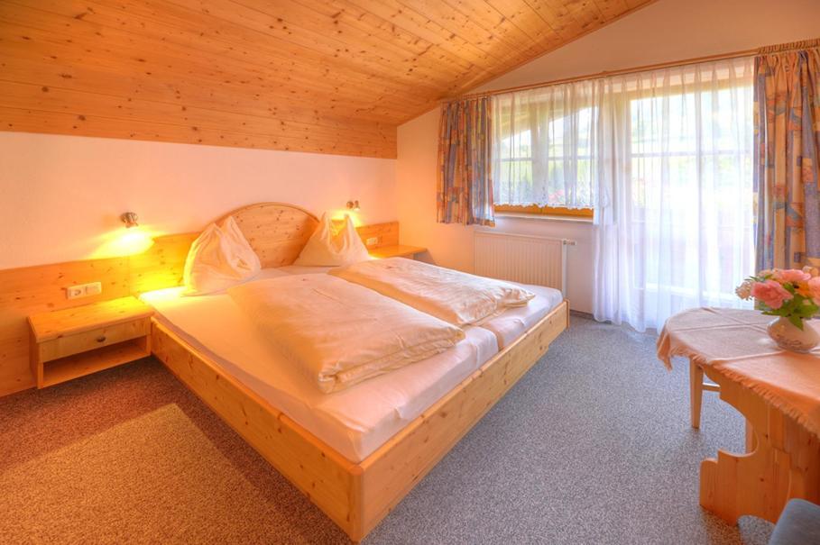Apartamento Sauschneid Hof Taxenbach Exterior foto