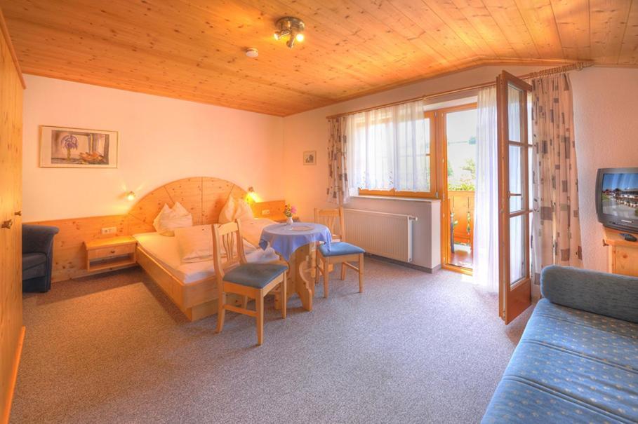 Apartamento Sauschneid Hof Taxenbach Exterior foto